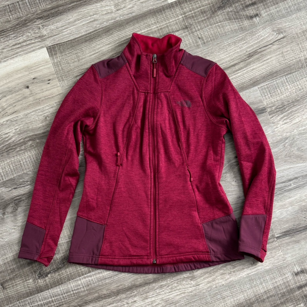 The North Face Women's Jacket in Burgundy and Maroon